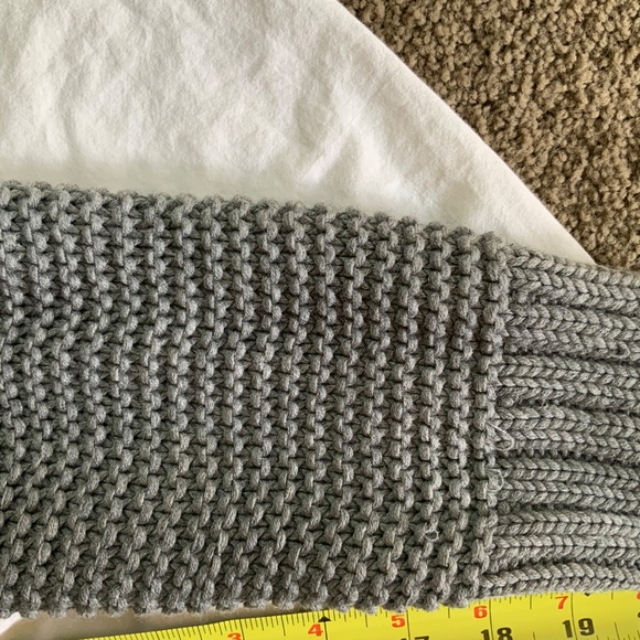 Lululemon Karma Kurmasana Merino Wool Sweater in Heather Grey (size large) - Picture 10 of 11